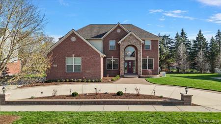 4366 S Lake Lane