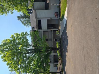 5714 Creeks Crossing