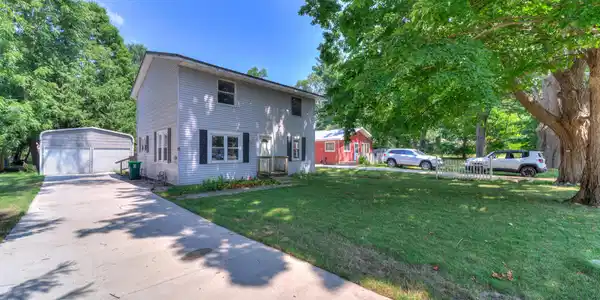 616 E Slocum Street