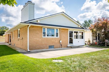 2615 WOODLAND COVE Drive
