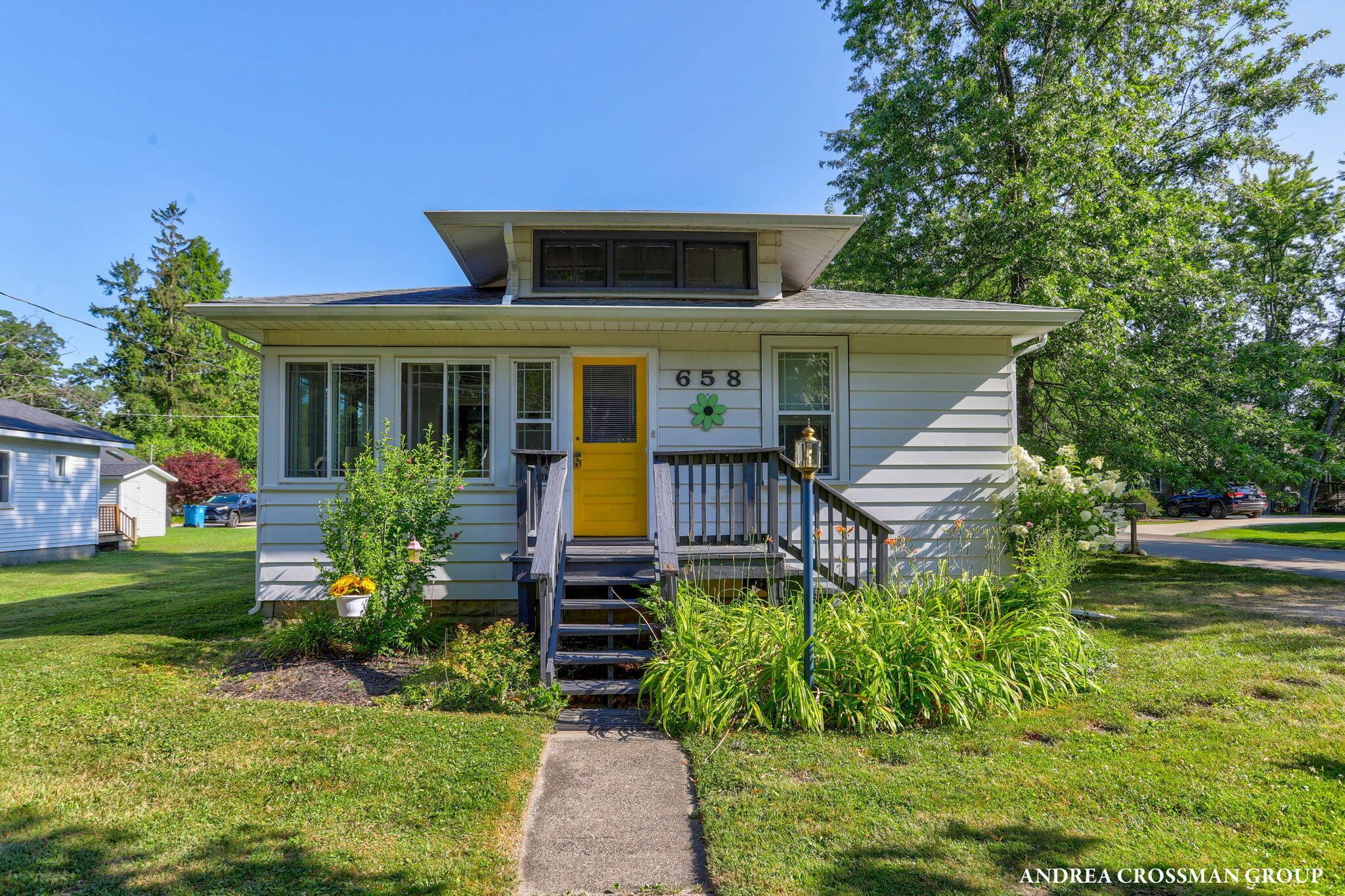Image 2: 96-web-or-mls-658-allegan-st