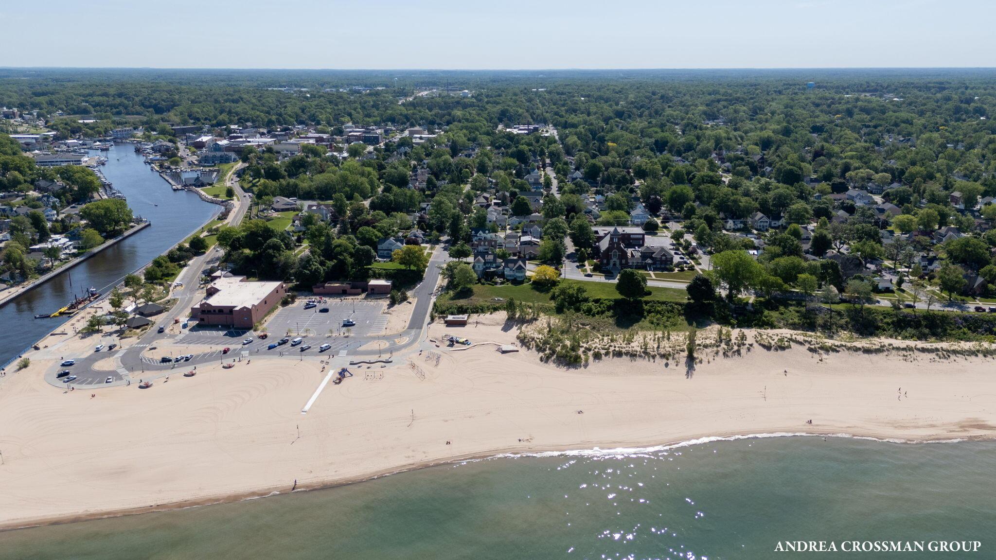 Image 3: 343-web-or-mls-456-monroe-blvd