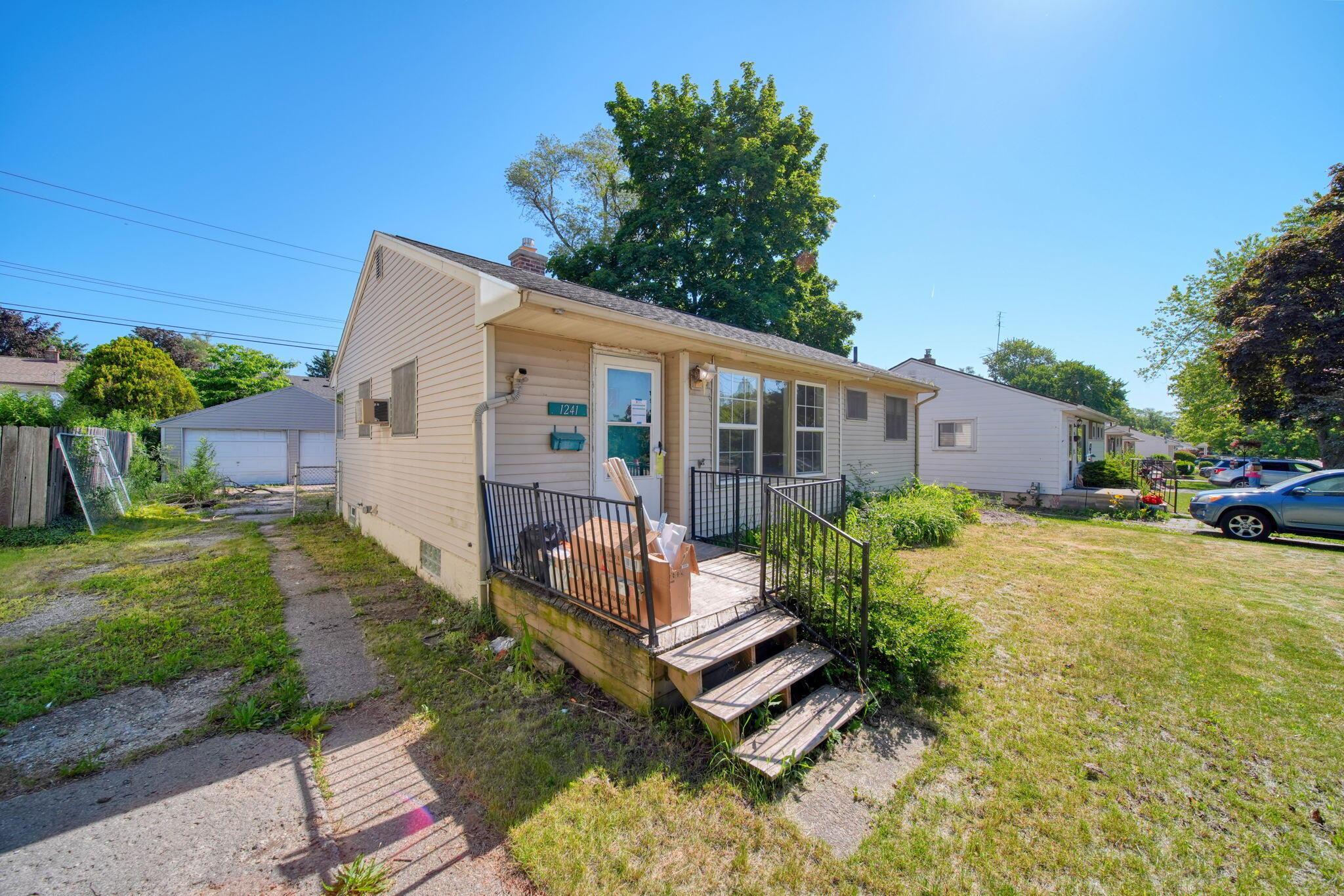 Image 3: 4-web-or-mls-DSC05954_HDR