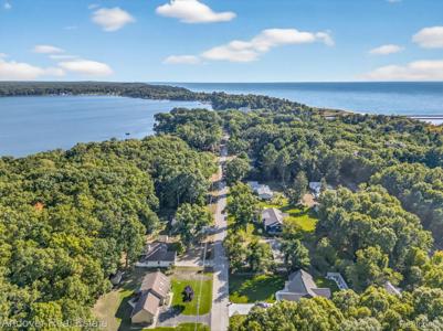 6520 Indian Point Road