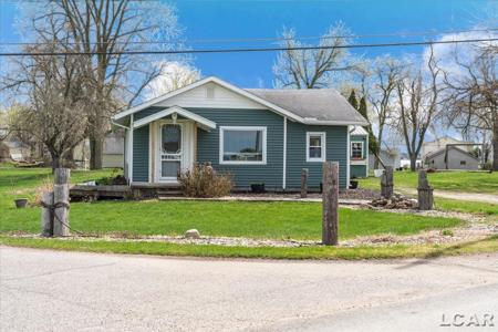 3193 Round Lake Highway