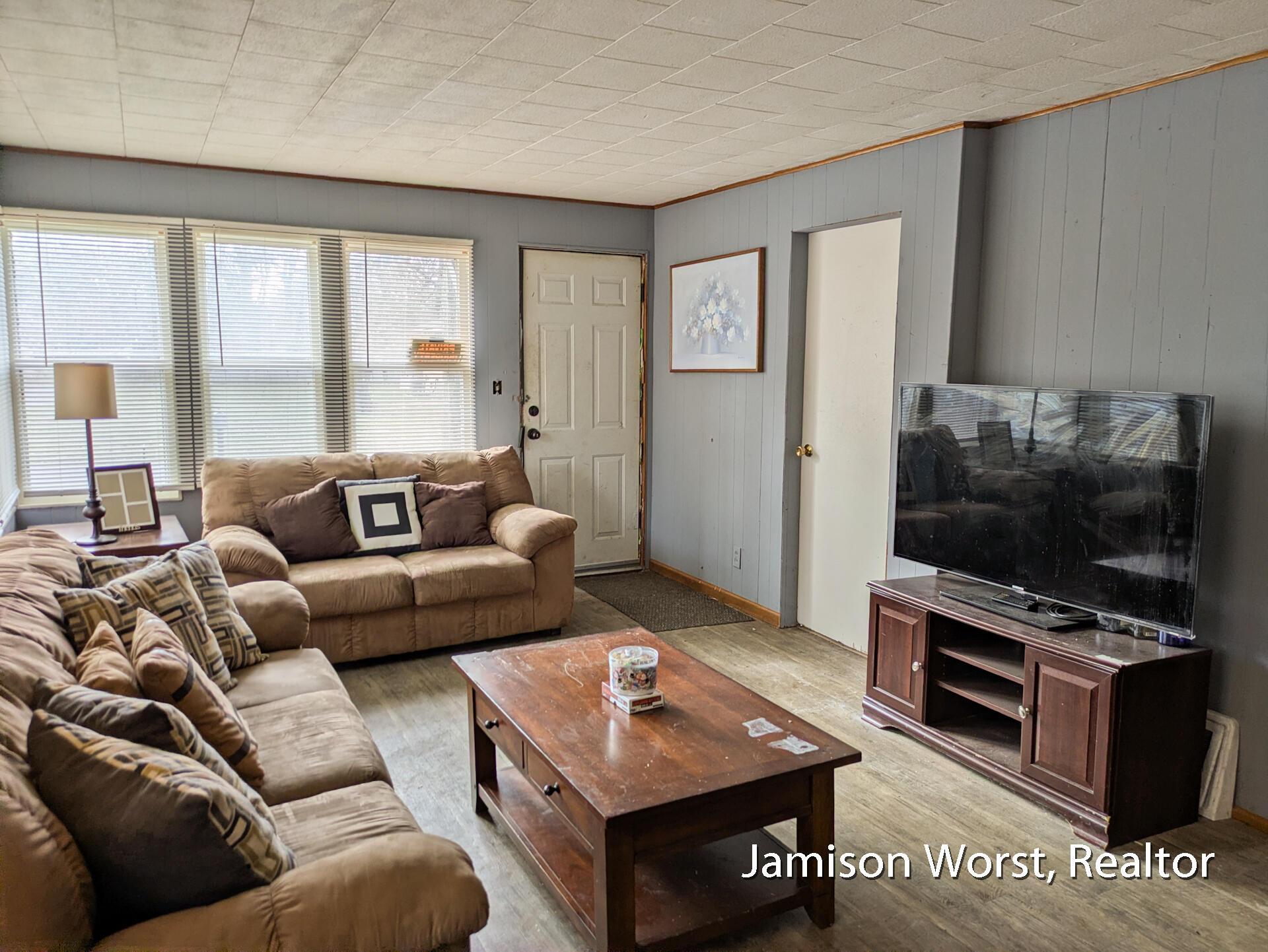 Image 4: 48 S Kenwood-3