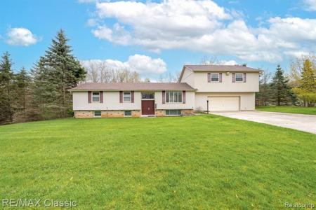 1600 LOCKWOOD