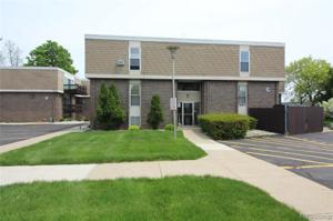 250 N LIBERTY Street