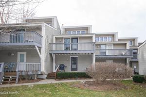 69 North Shore Drive