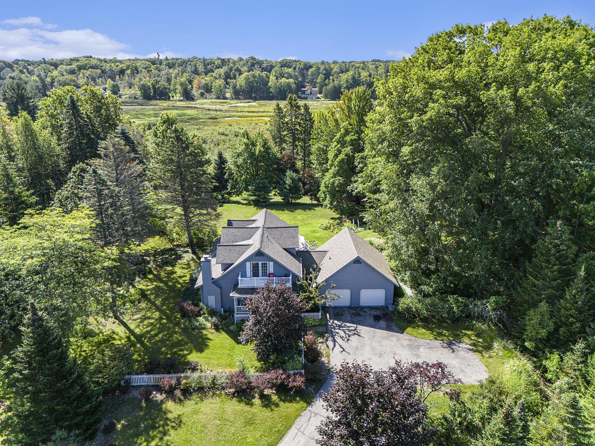 Image 3: Lincoln River Frontage