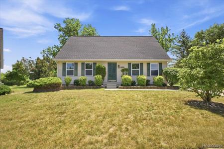 879 Barren Oaks Drive