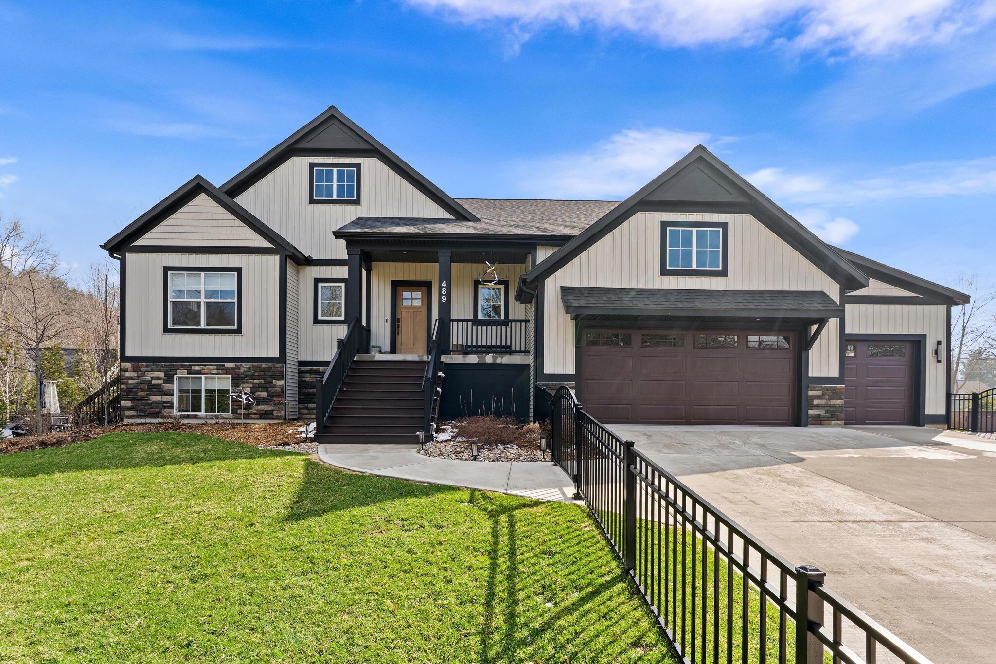 Image 1: 1-web-or-mls-Project_20260317_9301