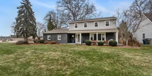 16118 Harbor View Drive
