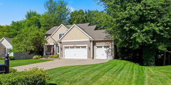 Image 3: 91-web-or-mls-16373-w-willow-dr