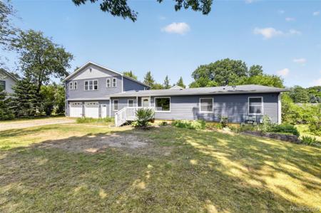 7447 Ore Lake Road