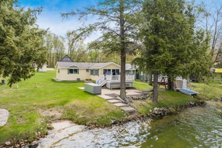 5041 Maple Knoll Drive