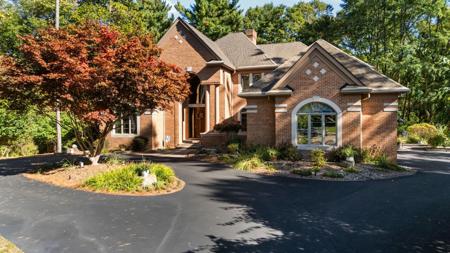 7203 River Ridge Court