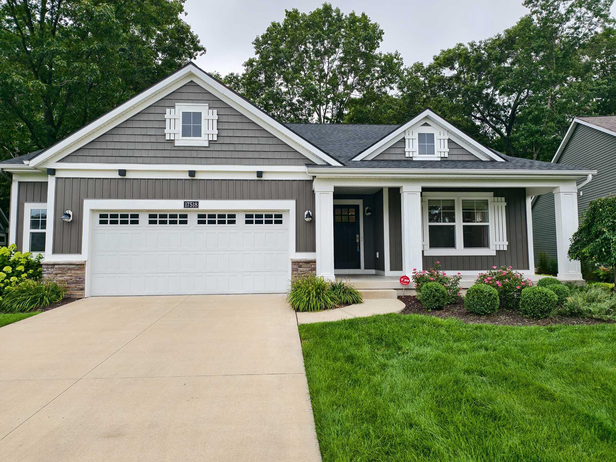 Image 1: 1.FrontView