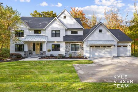 7787 S Gracemoor Court