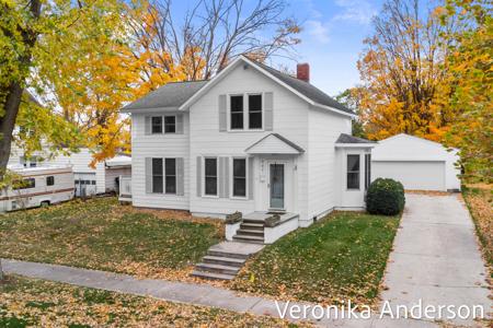 307 N Ferry Street
