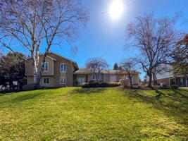 5305 HOLLOW Drive