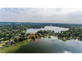 2915 LOLA CT