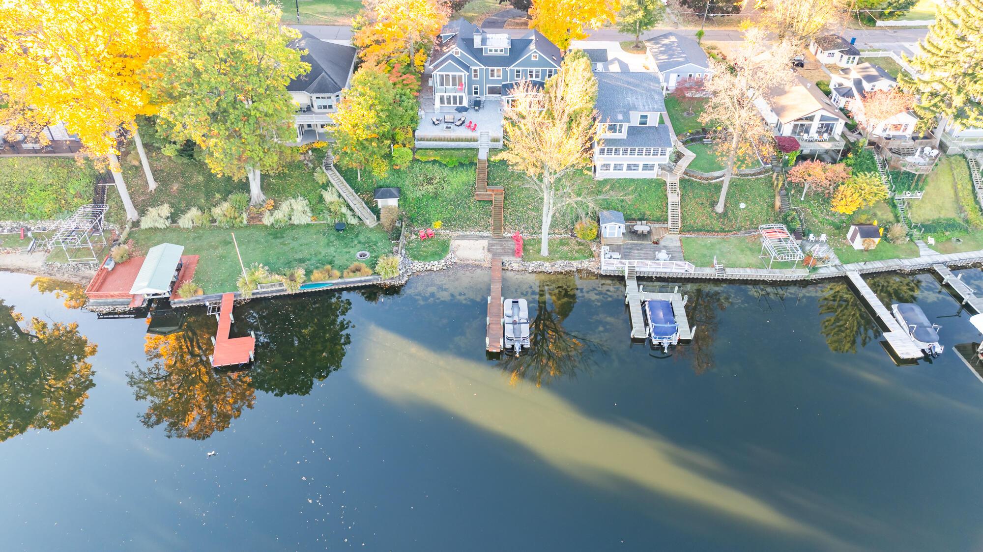 Image 3: Lakewood-206