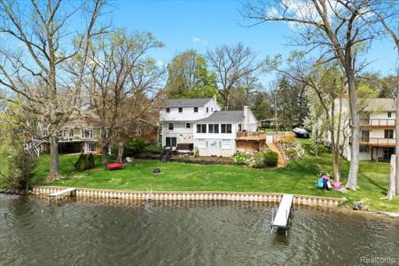1425 Shankin Drive