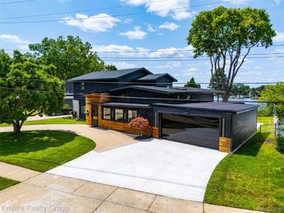 53 Potter Drive