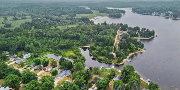 Image 2: Lake