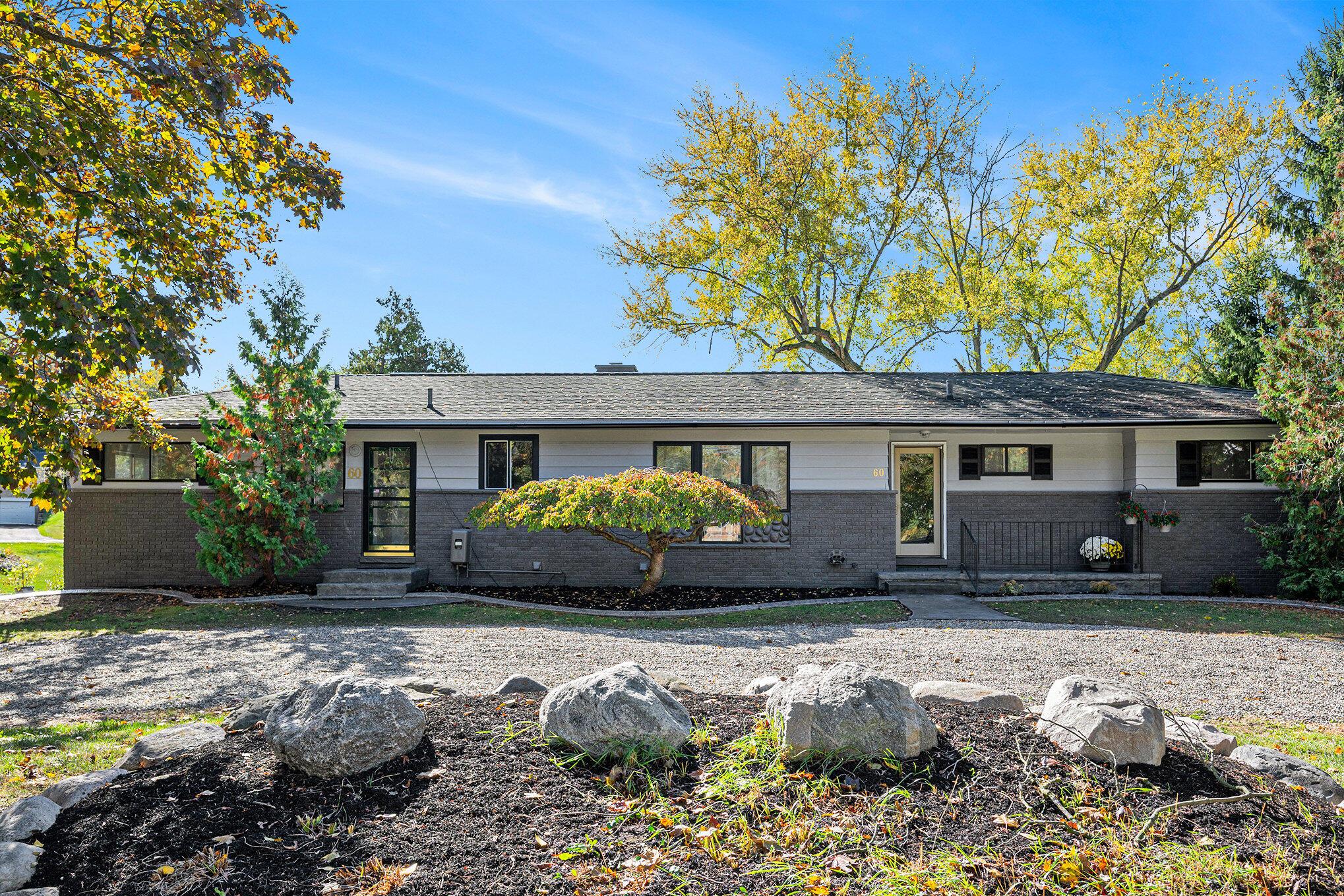 Image 1: 003_file_568