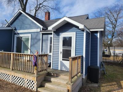 252 Hughes Street