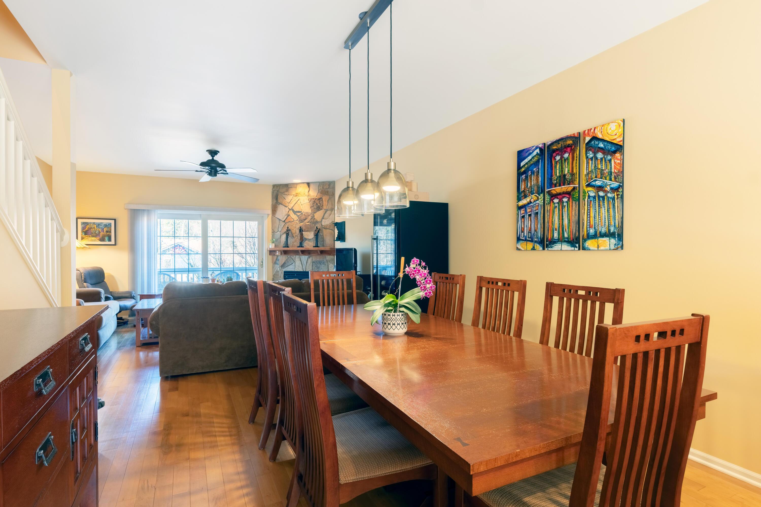 Image 4: Water_St_717_4-4