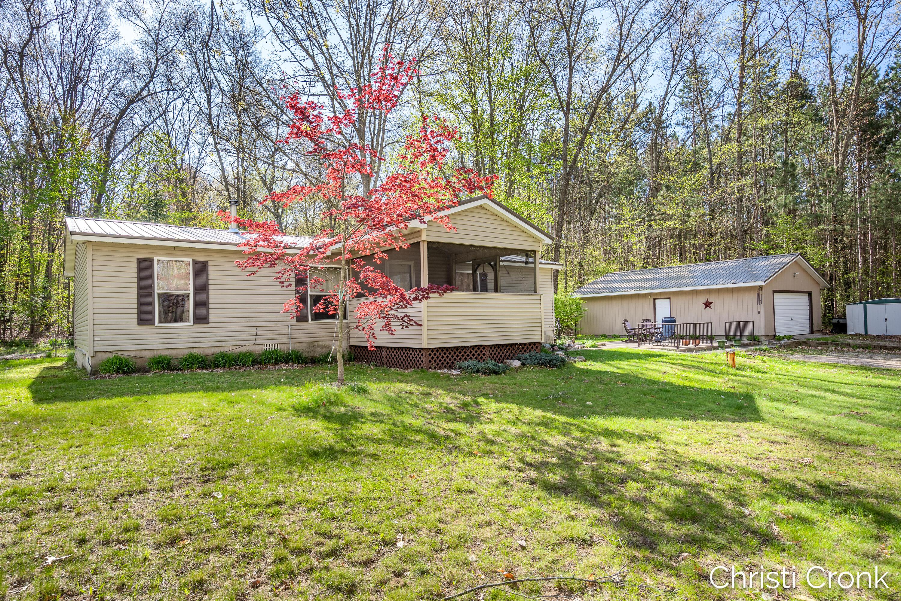 Image 1: 3-print-22475 Wildflower Dr-3