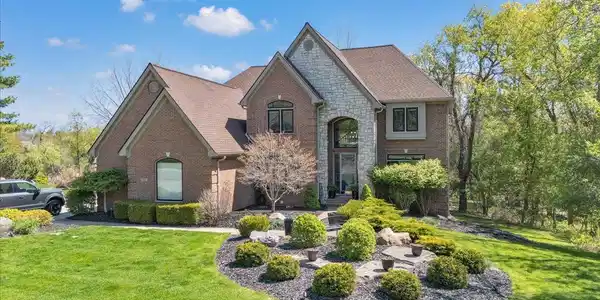 1445 Wood Trail