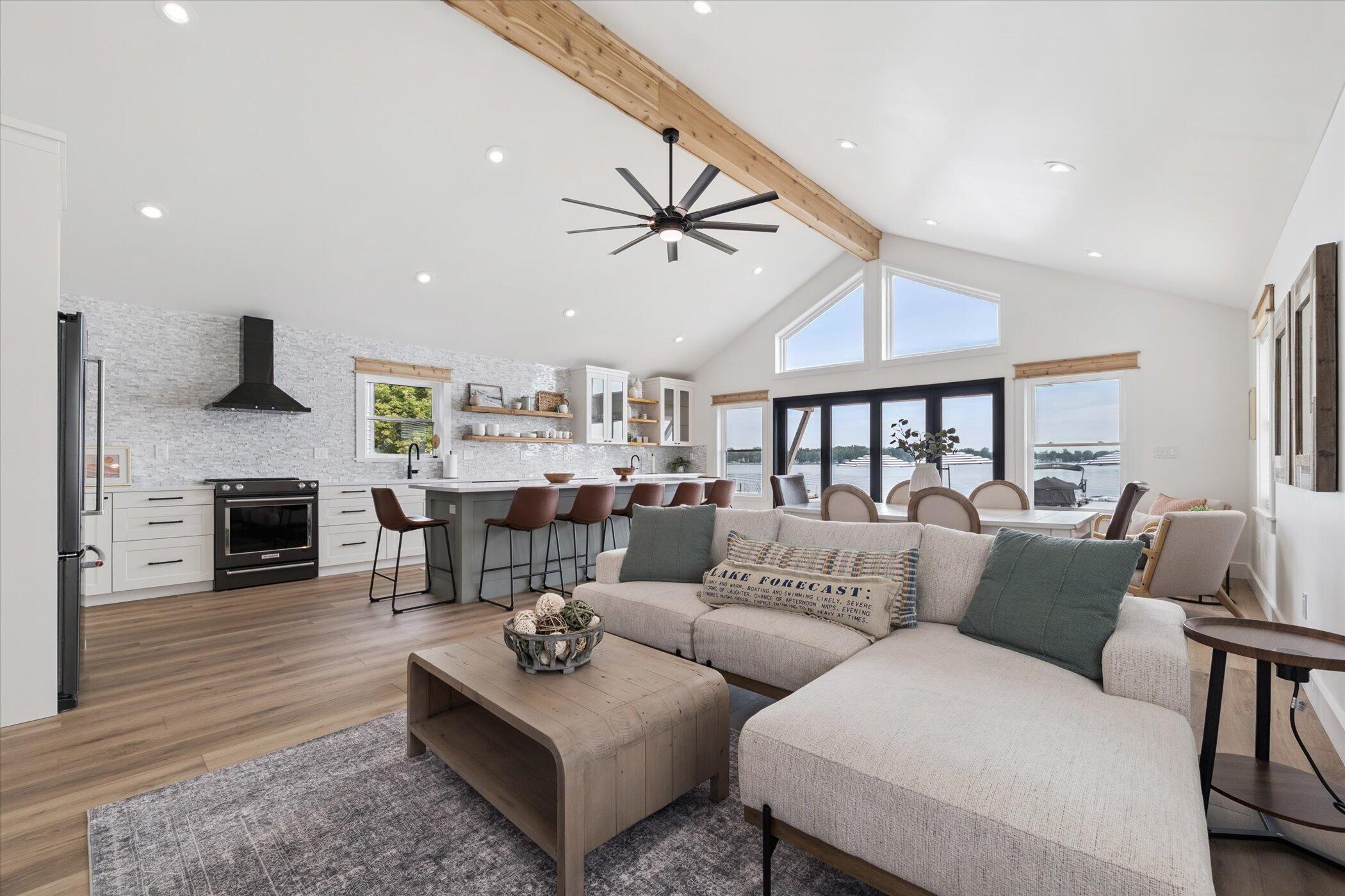 Image 2: 11-9098-Dexter-Pinckney-Rd-Pinckney-MI-4