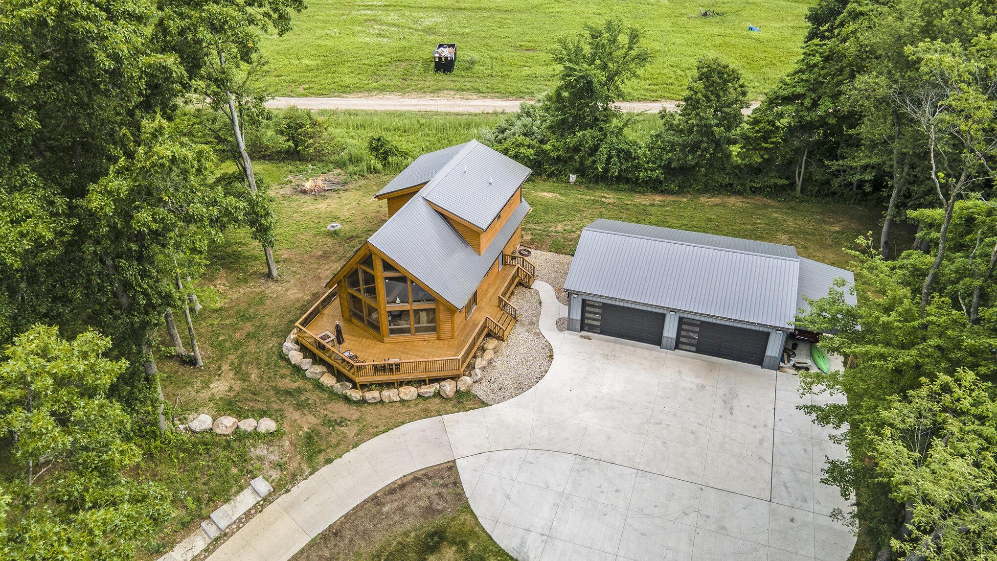 Image 1: 002_dji_0293_552