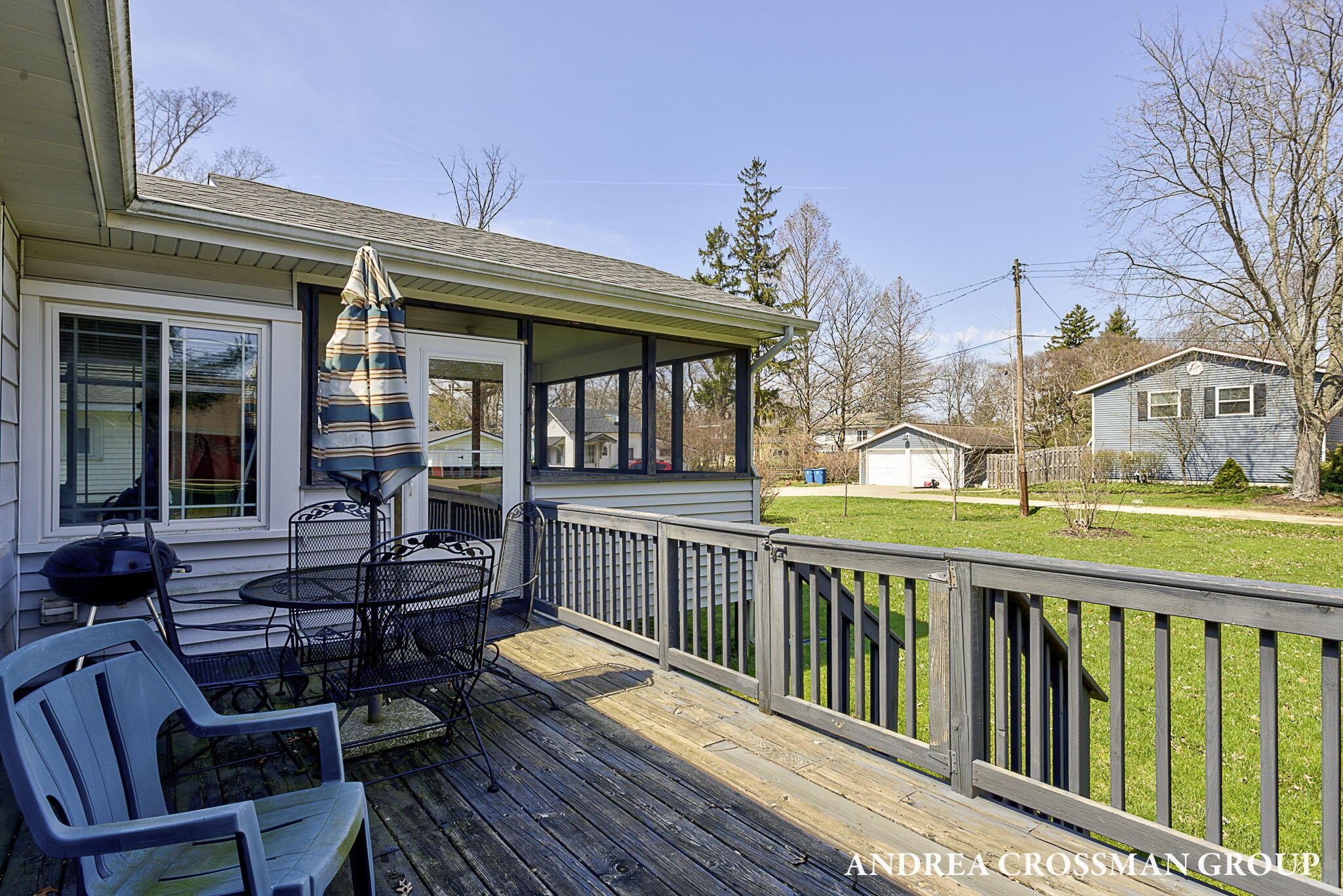 Image 1: 55-web-or-mls-658-allegan-st