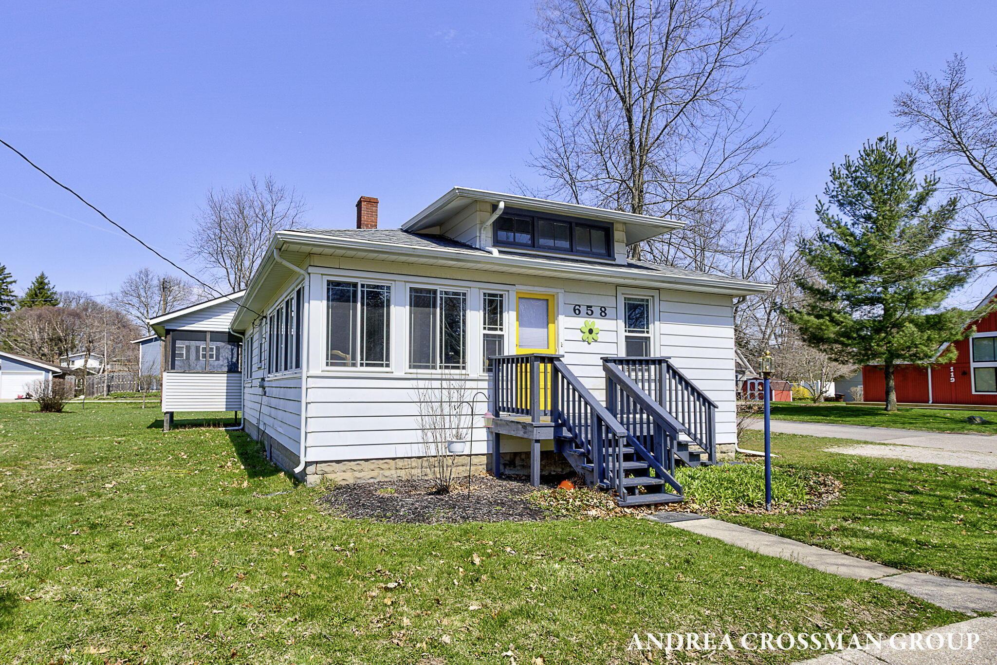Image 2: 47-web-or-mls-658-allegan-st
