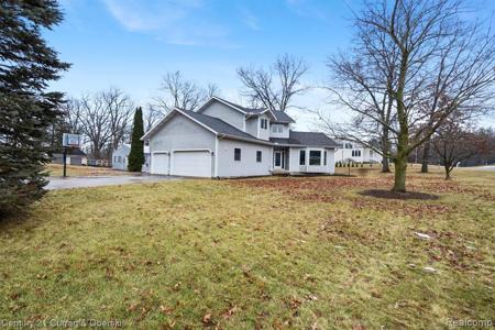7151 Bayview Road