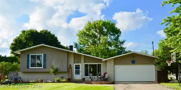 856 EUGENE Drive