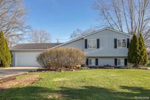 4680 Woodhull Drive