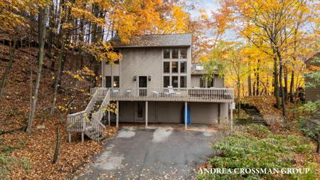 4719 Fox Hill Lane