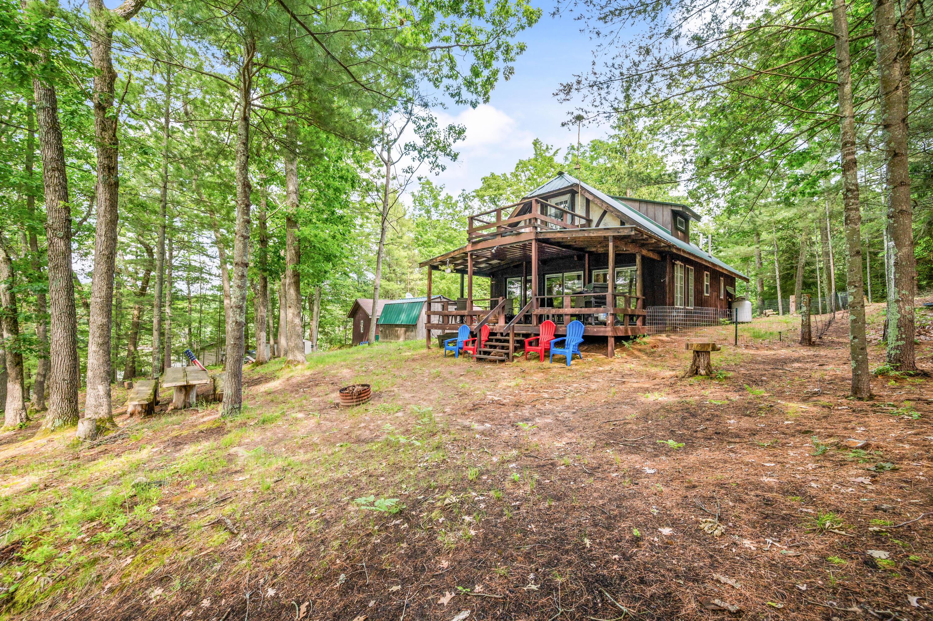 Image 1: 9279-SThreeLakesLane-Baldwin-27