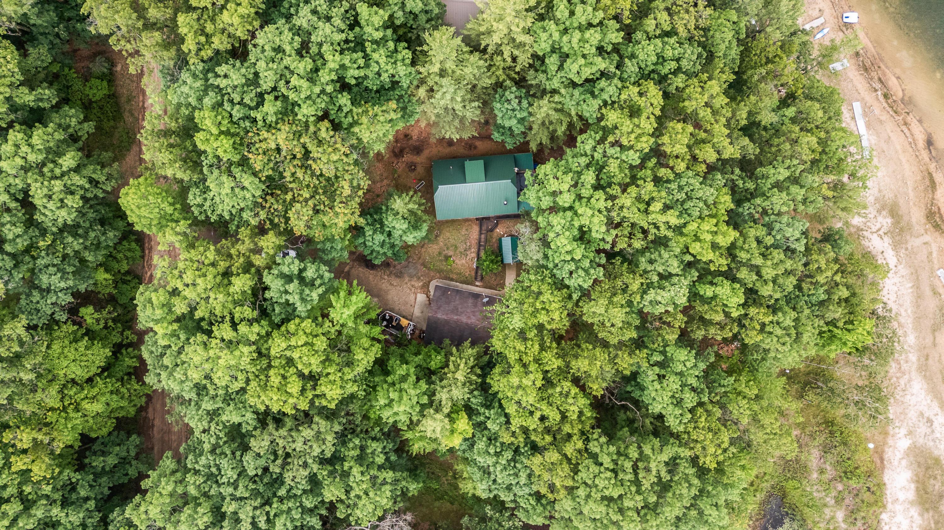 Image 3: 9279-SThreeLakesLane-Baldwin-43