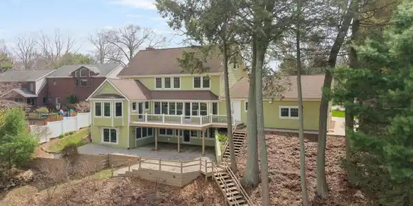 Image 3: 39-web-or-mls-18886-greenwood-ct