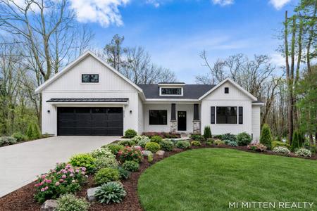 2322 Forest Trail Circle