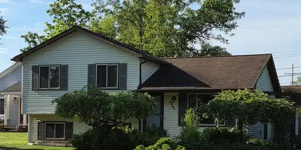 5685 S Aylesbury Drive