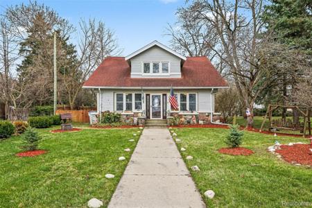 66 E Shore Drive