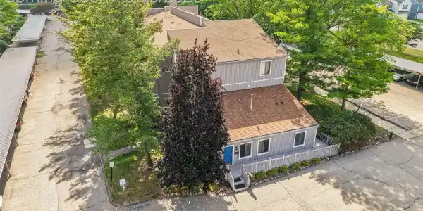 9597 Harbour Cove Court